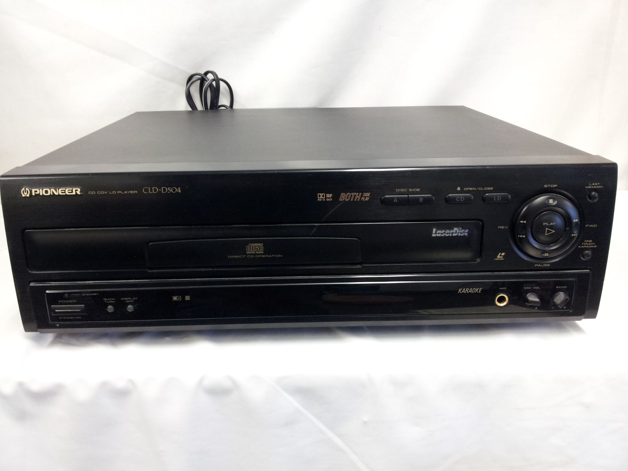 Pioneer CD CDV LD Player CLD D504 Laserdisc and Karaoke Player