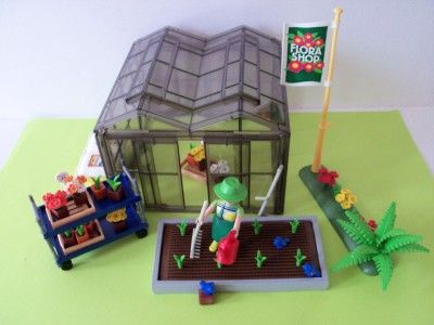 playmobil greenhouse 4481 vgc lots of pictures