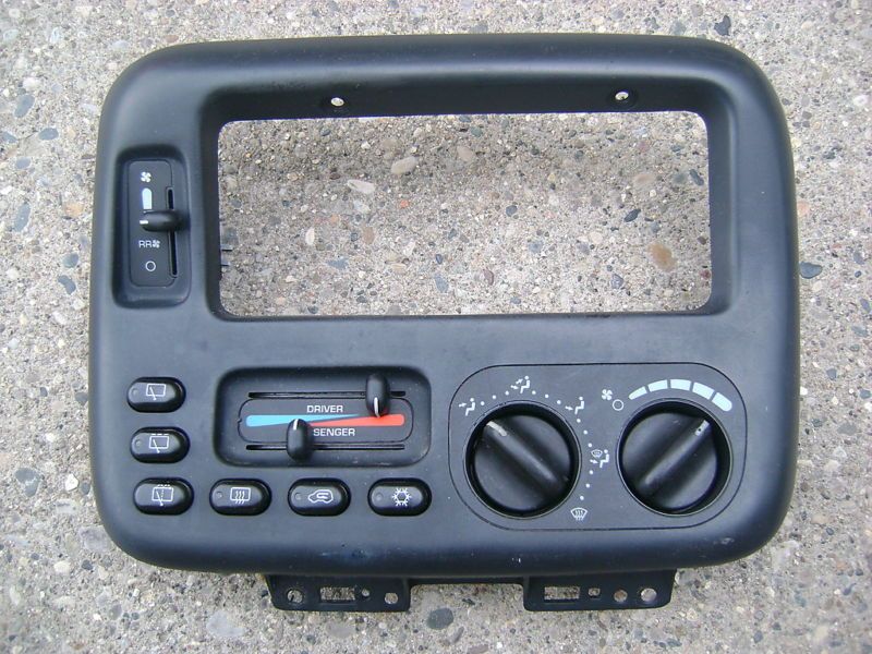 96 97 Grand Voyager Caravan A C Heater Climate Control