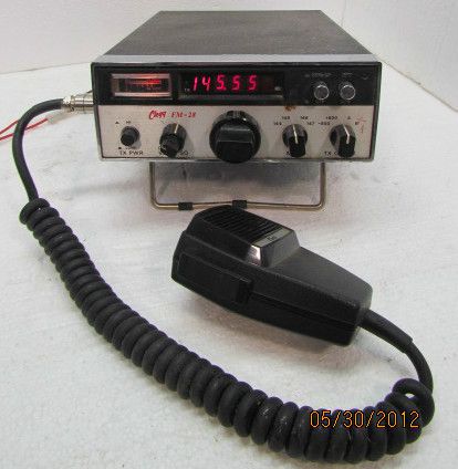 Vintage Clegg FM 28 FM Transceiver w/Mic 146 148 MHz   Working