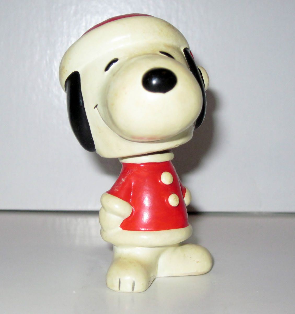  Hand Painted Snoopy Bobble Head Santa RARE Collectible Figurine