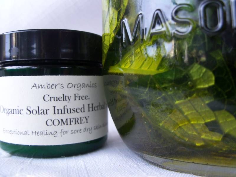 Organic Solar Filled COMFREY Salve Rapid Healer