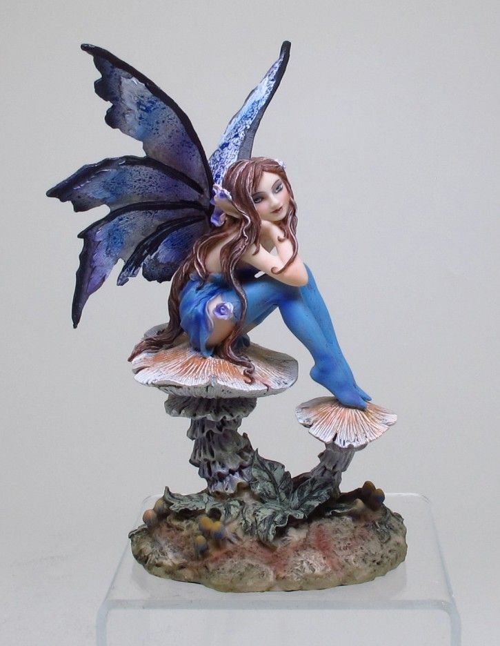  Good Gentle Fairy Figurine Statue Collectible Beautiful Details