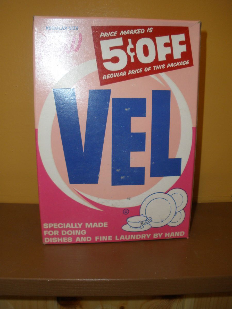 Vintage Box of Colgate Palmolive VEL Soap   15 oz