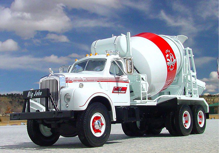 RARE Wyoming Mack Cement Mixer First Gear