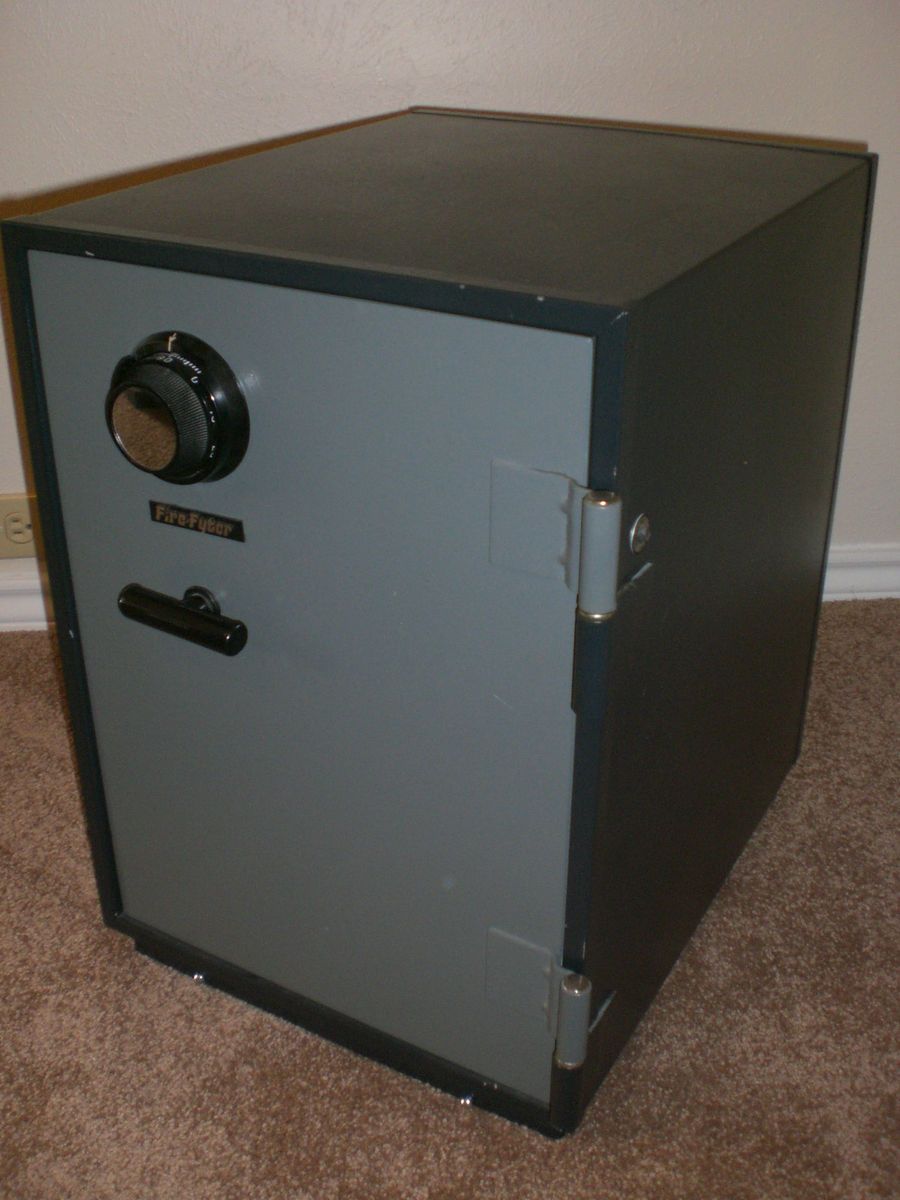 Fire Fyter Combination Safe Security Box Model FF130 Gun