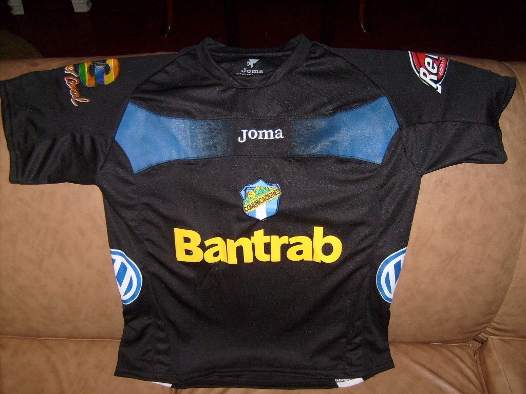 Soccer Jersey Comunicaciones Cremas Club Guatemala