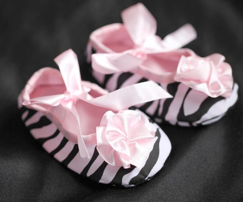 FREE POST NEW Soft Baby Girls Crib Shoes Zebra Print Pink Satin Tie 0