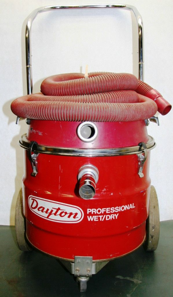 Dayton Professional 10 Gallon Wet Dry Vacuum