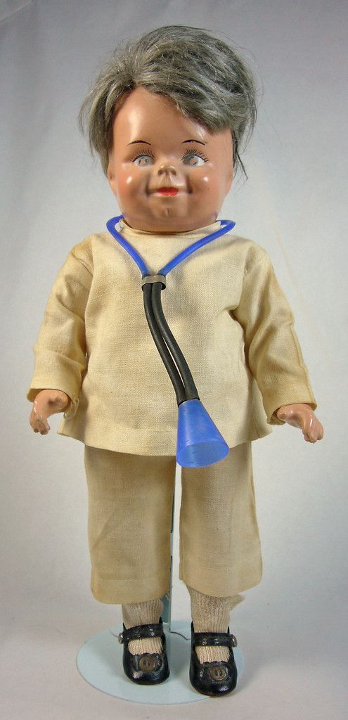 ALEXANDER QUINTS DR DAFOE DOLL RARE 