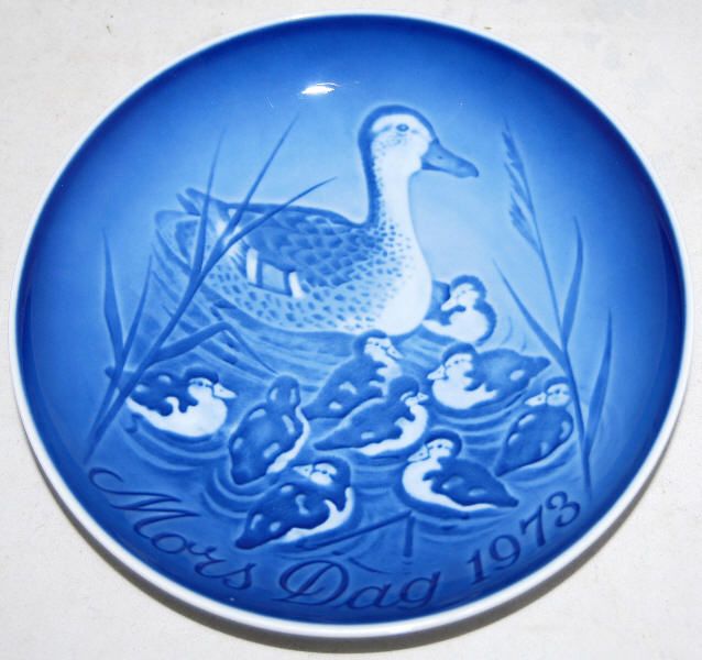 Bing And Grondahl Mors Dag 1973 Collectors Plate