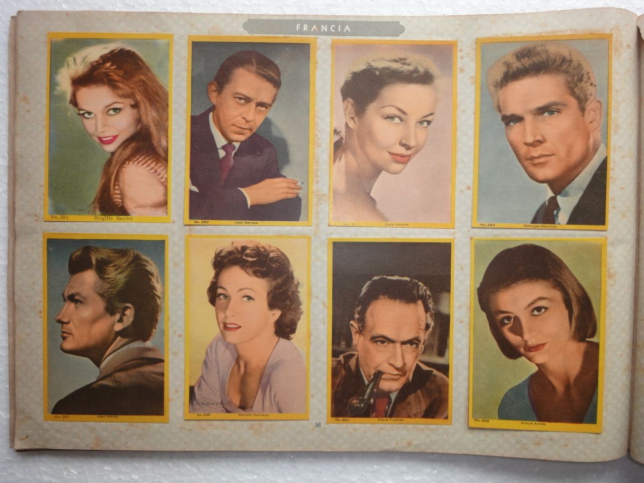 Peruvian Album de Oro Del Cine Mundial 390 Cards 49 Pages 1959 Movie