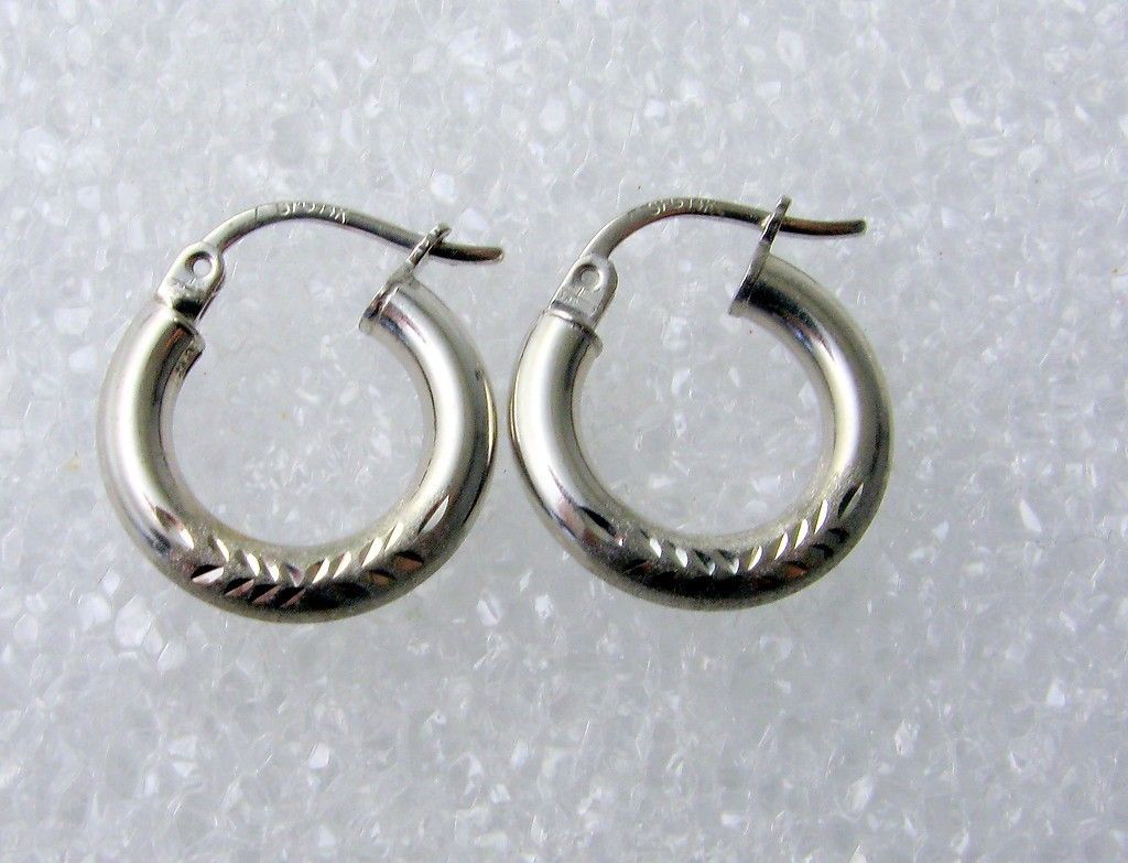 3mm 1 2 14k White Gold Diamond Cut Hoop Earrings