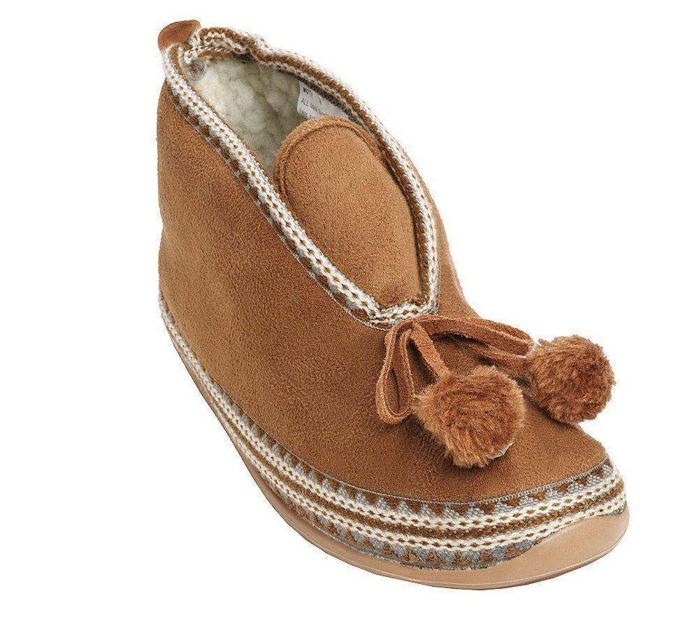 Deer Stags Mutsy Slipperooz in Outdoor Pom Pom Tassel Bootie Slipper