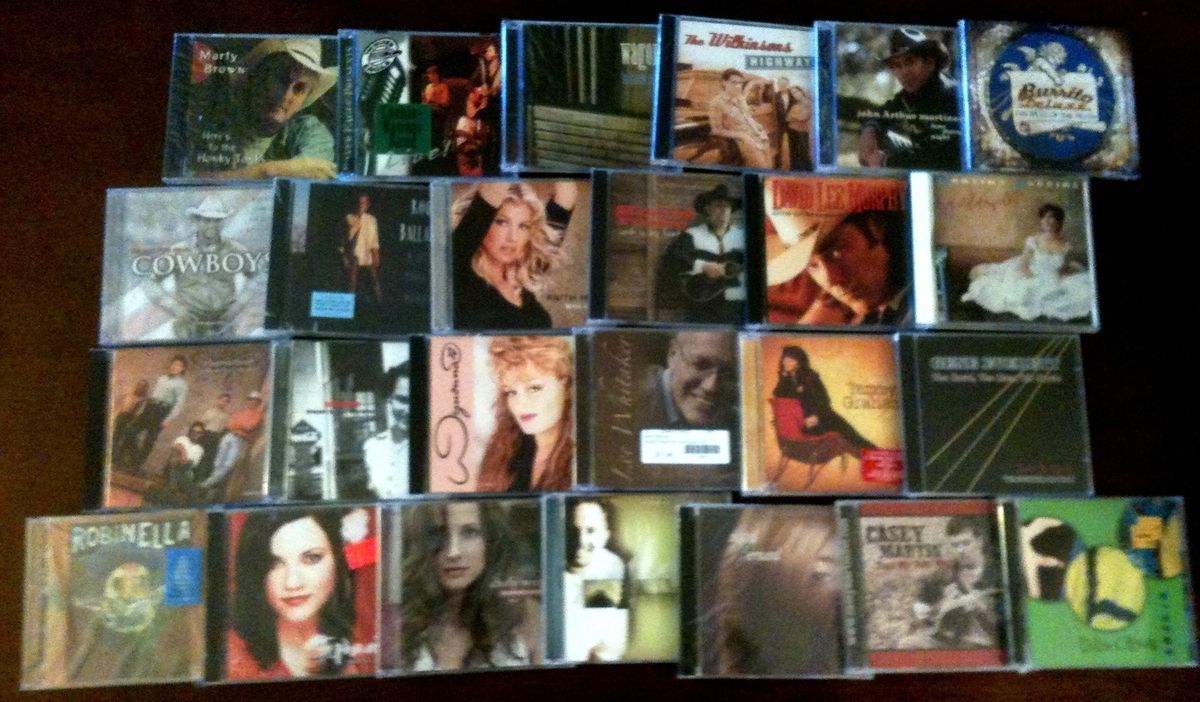 25 CD Lot K Country Music Dixie Chicks McBride Faith Hill Judd More