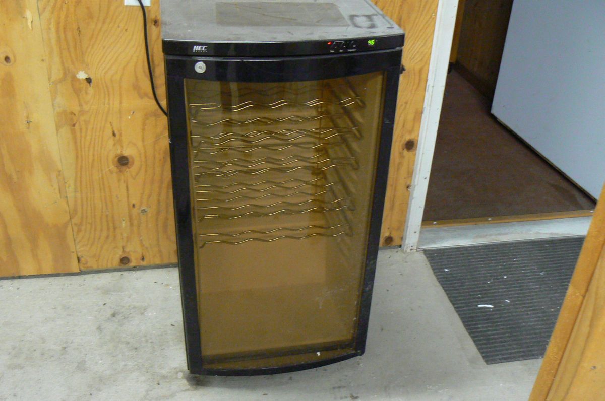  HEC Wine Cooler