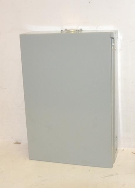 Eaton CH18B100R 100A Main Breaker Loadcenter