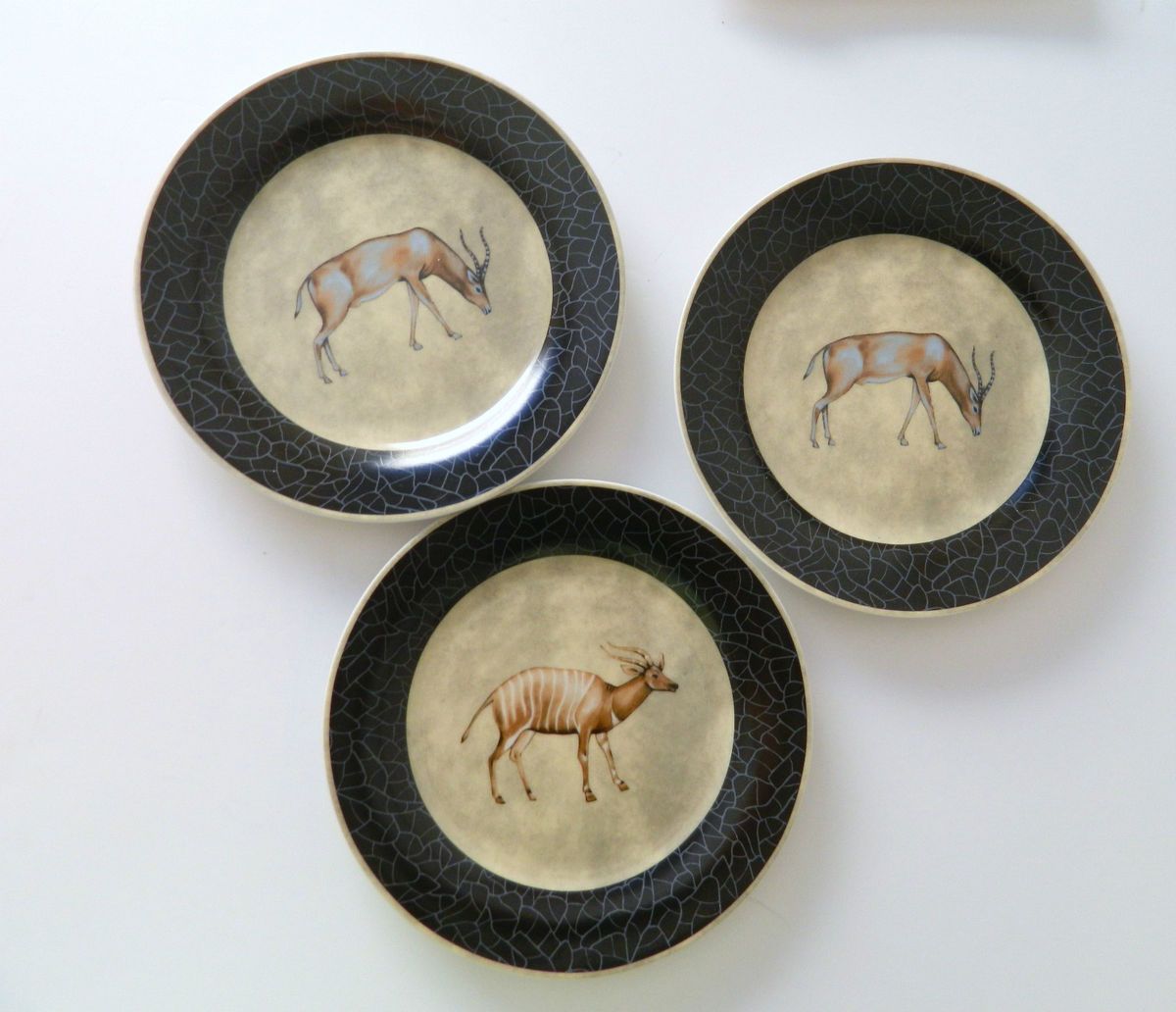  Godinger Co Dessert Plates 1 Eland 2 Antelope or Gazelles