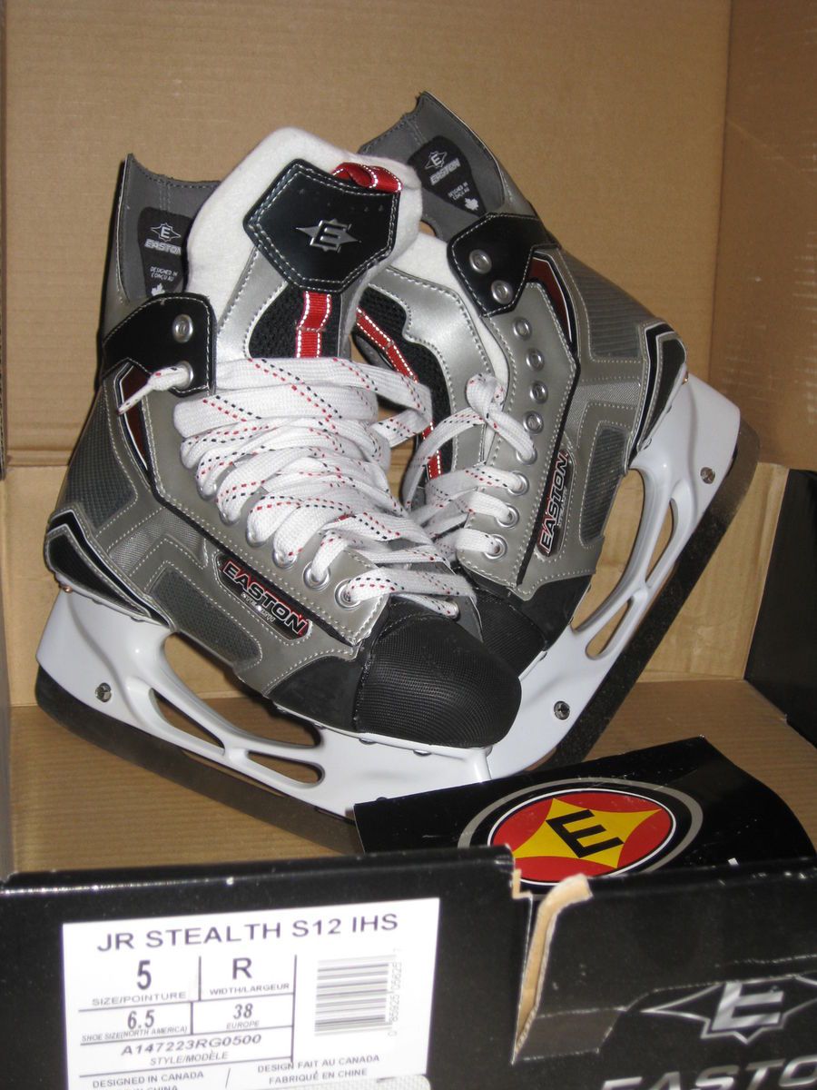 NEW   Easton Stealth S12 Ice Skates [Junior]   Size 5.0