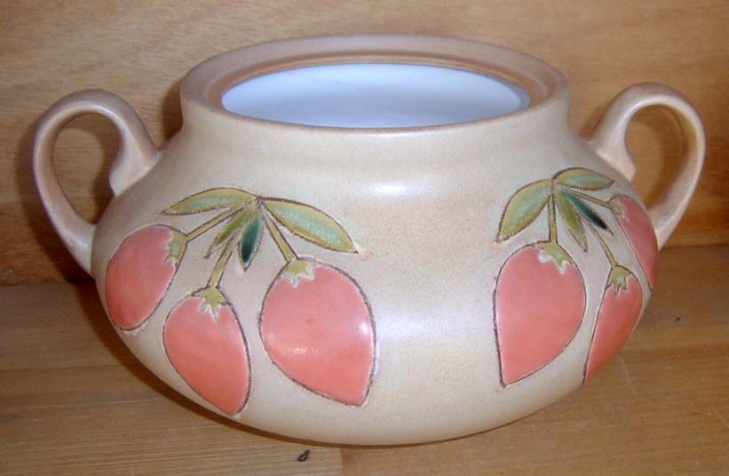 Eduardo Vega Pottery Ecuador Peach Coral Tan Casserole