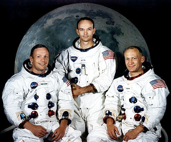 neil a armstrong michael collins edwin e buzz aldrin