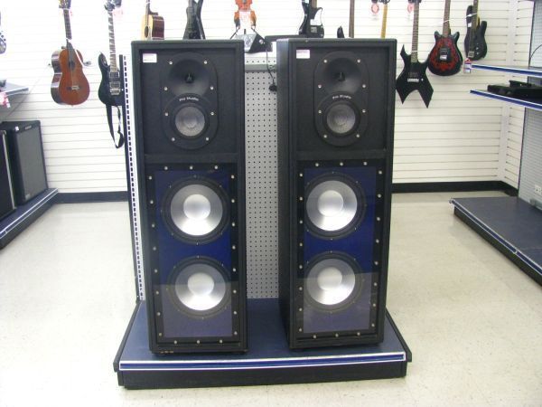 SPEAKERS PRO STUDIO /////4 way DJ Speakers PS 412S PICKUP ONLY