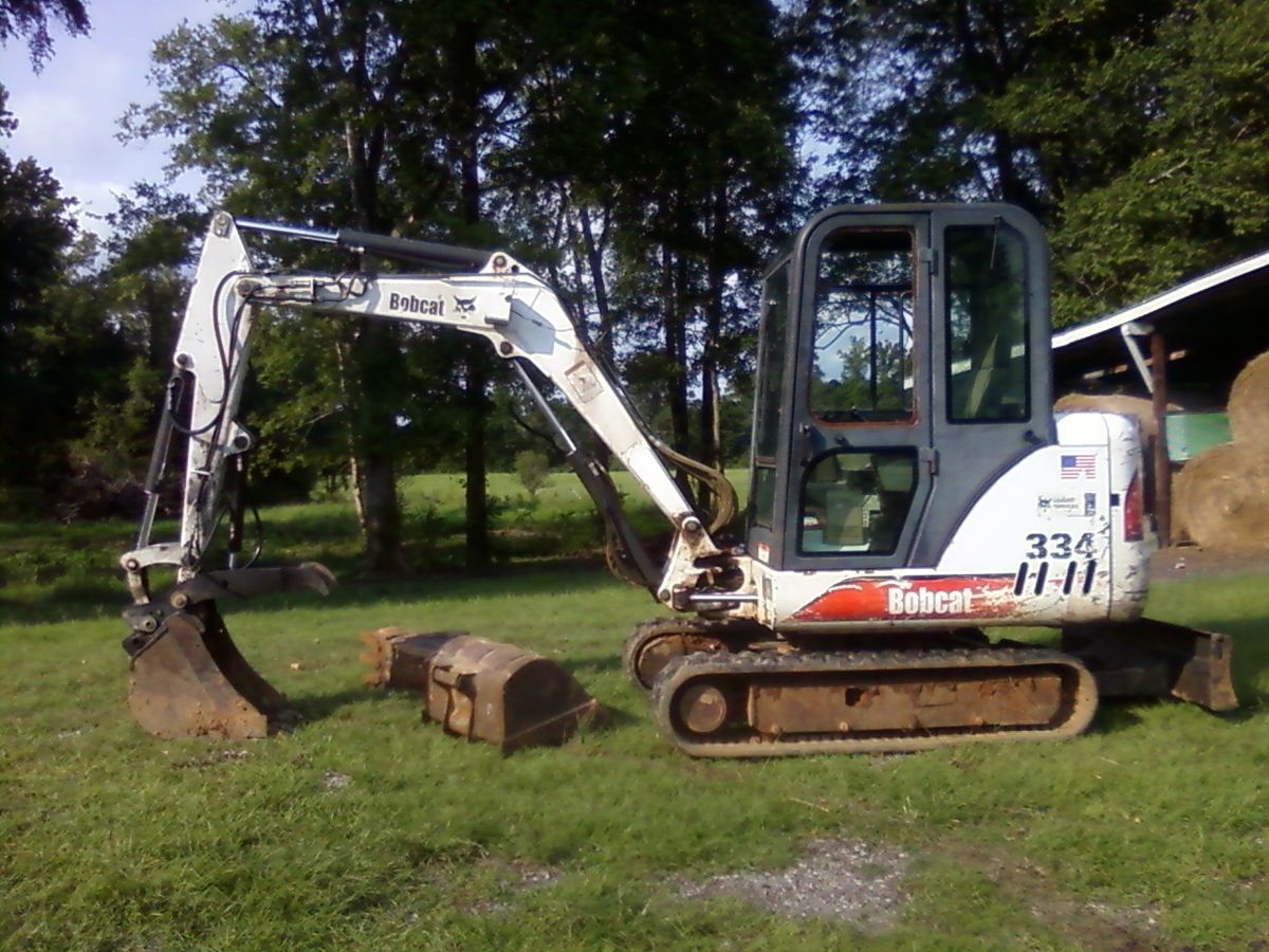  2005 Bobcat 334 Mini Excavator with 3 Buckets