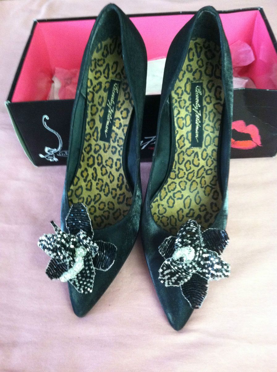 BEVERLY FELDMAN black satin pumps beaded flower leopard print insole