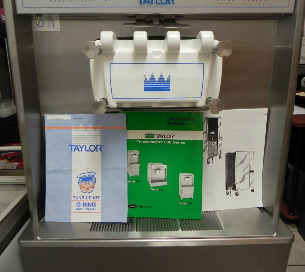  soft serve ice cream yogurt machine from 2003 single phase air cooled