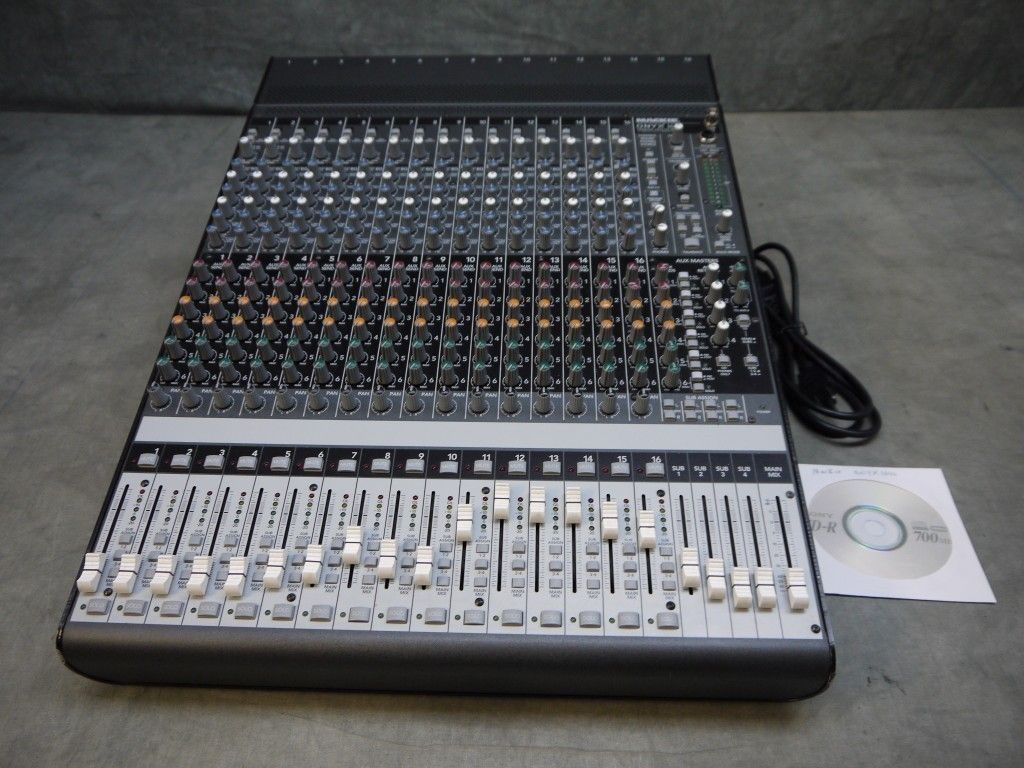 Mackie Onyx 1640 16 Channel Mixer w Firewire Card