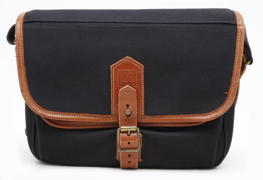 FOGG Celia III Case Black with Leather Trim