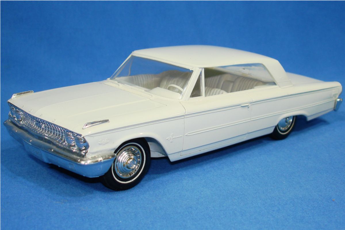 AMT Authentic Scale Model Car 1963 Ford Galaxie Hardtop Friction Promo