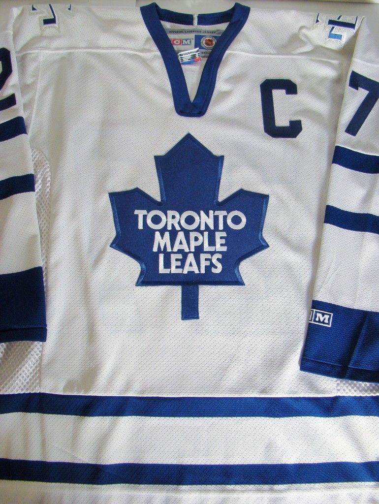 Frank Mahovlich Signed Auth CCM Maple Leafs Jersey JSA