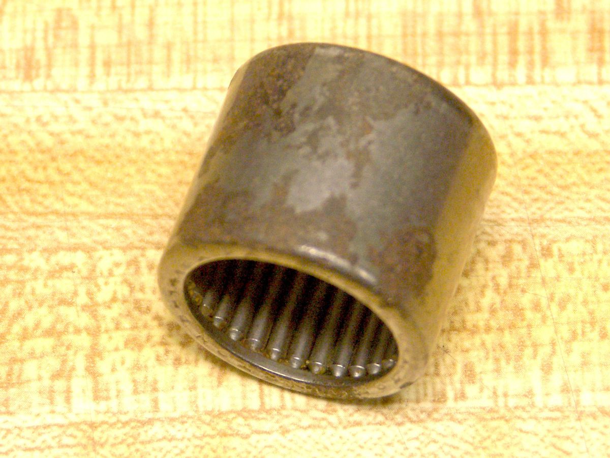 5282 Frazer Rototiller Tiller Drive Gear Pinion Front Needle Bearing