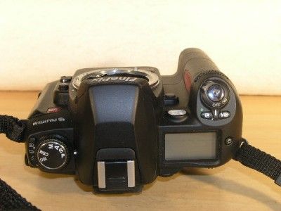 almost mint fuji fujifilm finepix s2 pro 6 3mp digital slr camera for