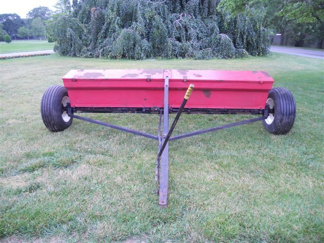  Gandy 1010T Spreader