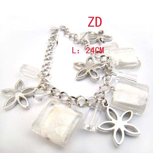 A0232 White Lampwork Glass Crystal Bead Flower Bracelet
