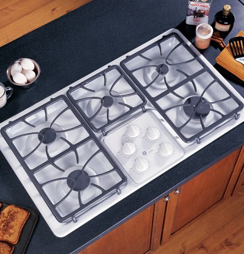 GE Profile™ 36 Built in Gas Cooktop JGP963WECWW