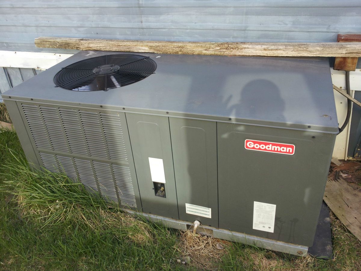 Goodman Central Air AC Heat Unit