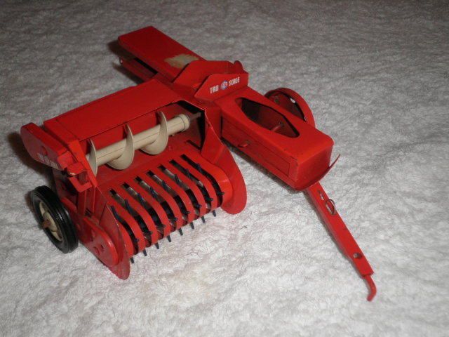  Tru Scale Hay Baler