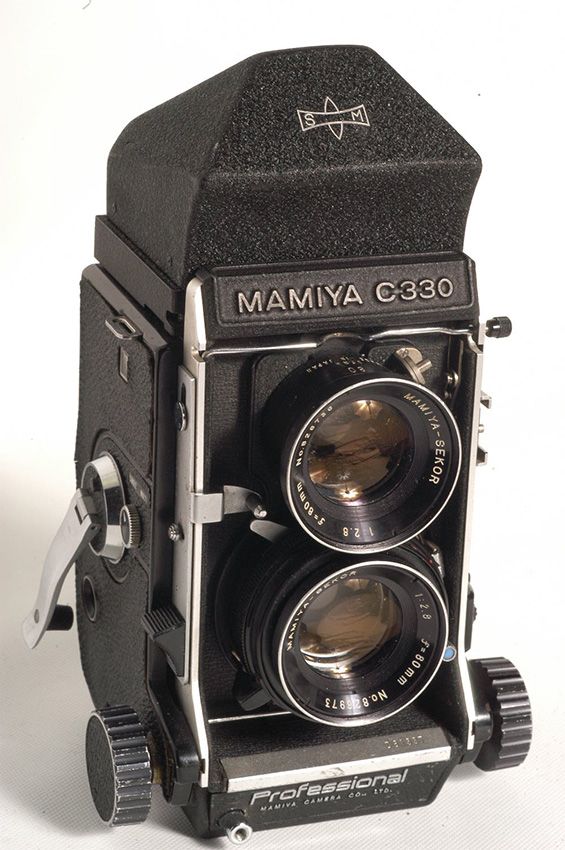 Mamiya C330 TLR Camera w 80mm F2 8 Lens