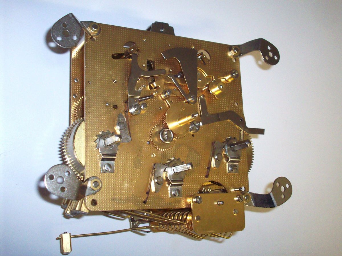  Hermle Clock Movement 1050 020 Seth Thomas Howard Miller Sligh