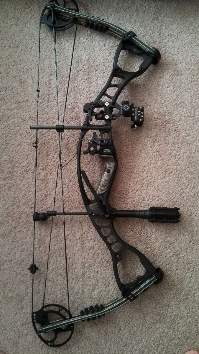 Hoyt Alphamax 32 Bow R H