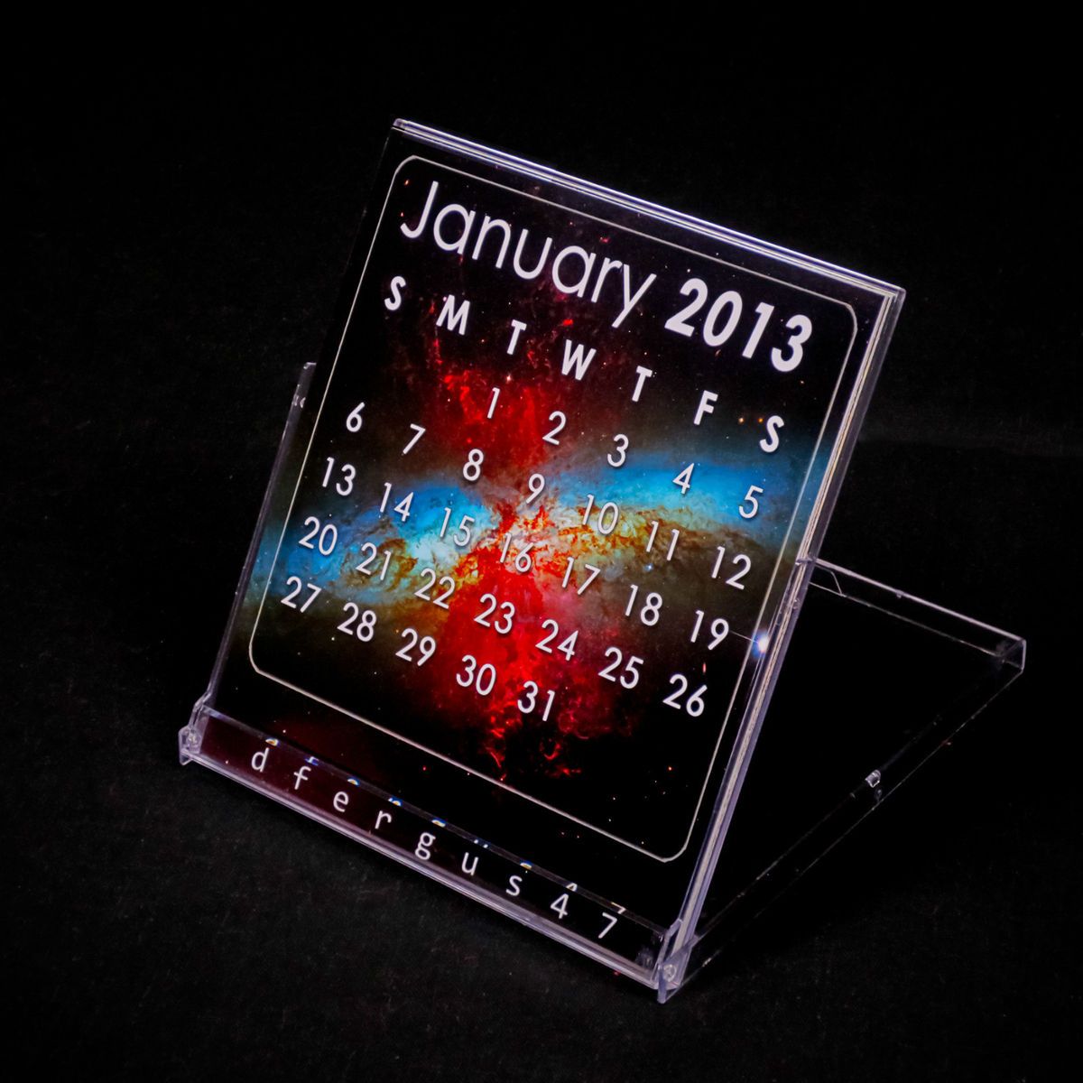 2013 Desk Calendar NASA Hubble Images CD Size Case