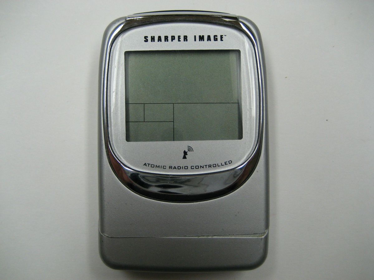 Sharper Image International Atomic Alarm Clock Radio Controlled CH001