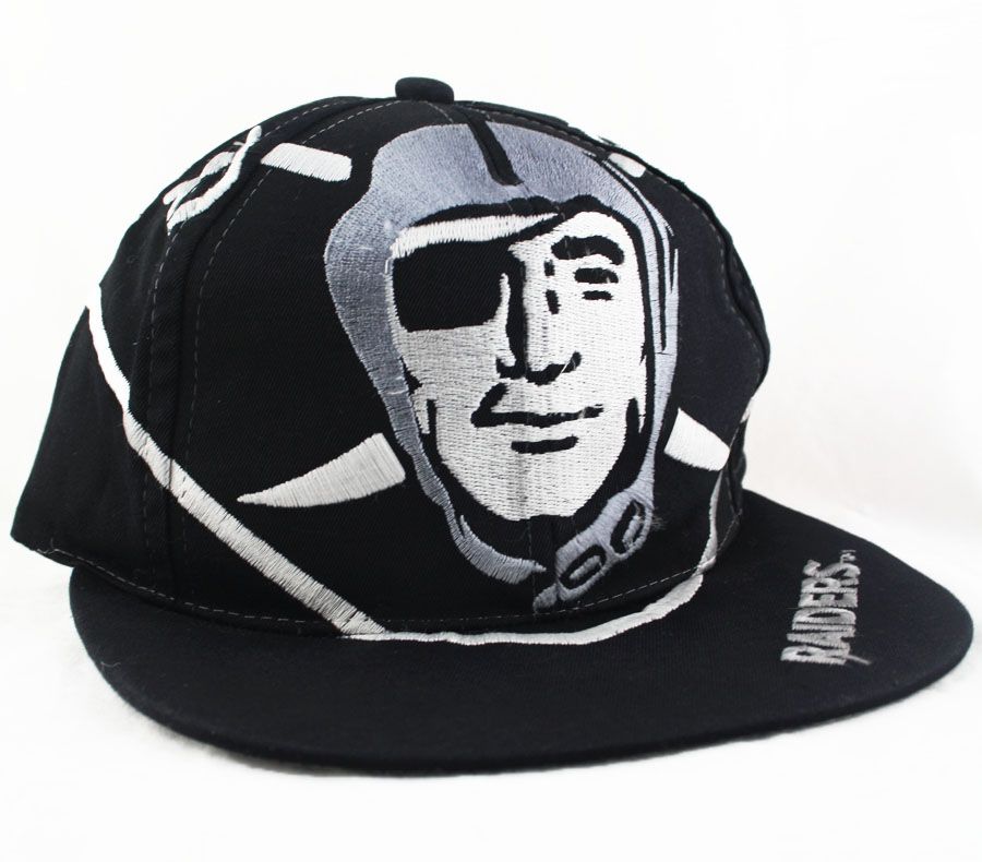 Big Logo Raiders snapback hat. Sister company to the Game, this Inter