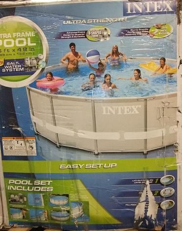 Intex 54469EG 16 ft x 48 Ultra Frame Metal Frame Pool Set