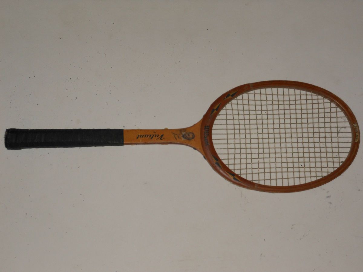 Vintage 1950s Wilson Valiant Jack Kramer Wood Strata Bow Tennis