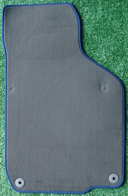 2002 2003 2004 2005 VW Volkswagen Beetle Floor Mat Carpet OEM 02 03 04