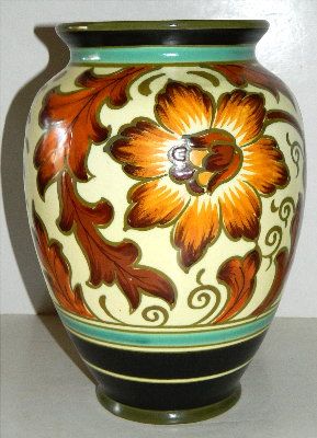 Large Gouda Vase 3451 Averil 1930s PZH Plateelbakkerij Zuid Holland